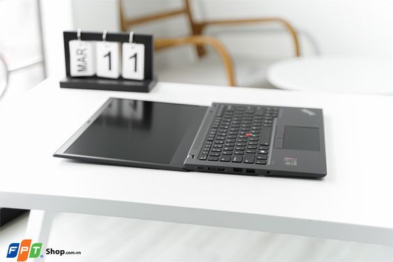 Lenovo ThinkPad T14s Gen 2 i7 (ảnh 7)